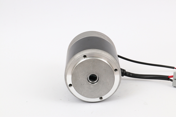 青島永磁直流電機轉(zhuǎn)速不穩(wěn)定的原因？重要知識都在這！