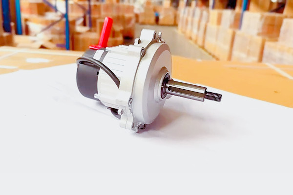 永磁無(wú)刷直流電機(jī)的創(chuàng)新設(shè)計(jì)與前沿應(yīng)用 圖2